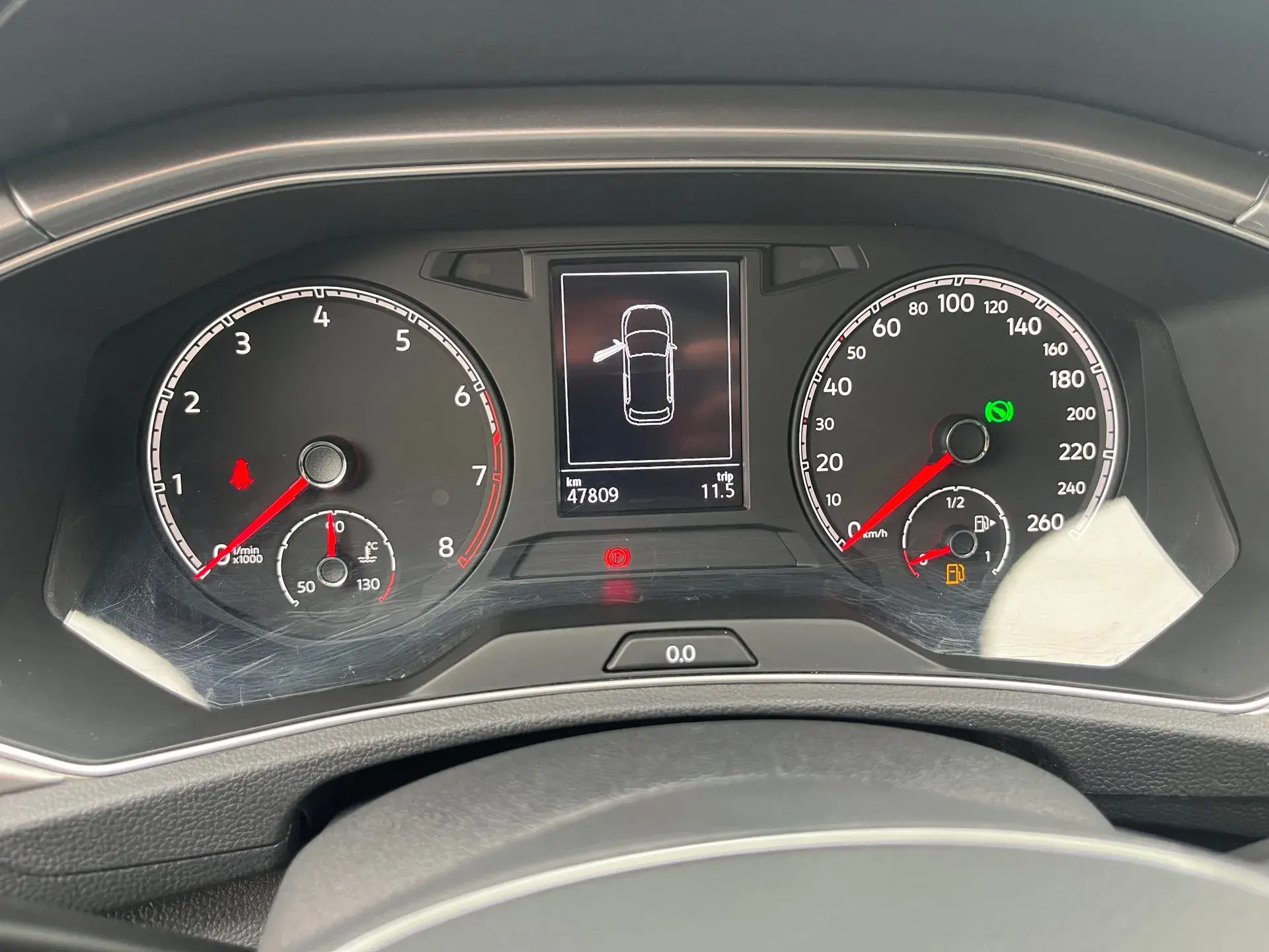 2020 VOLKSWAGEN T-ROC thumbnail 4