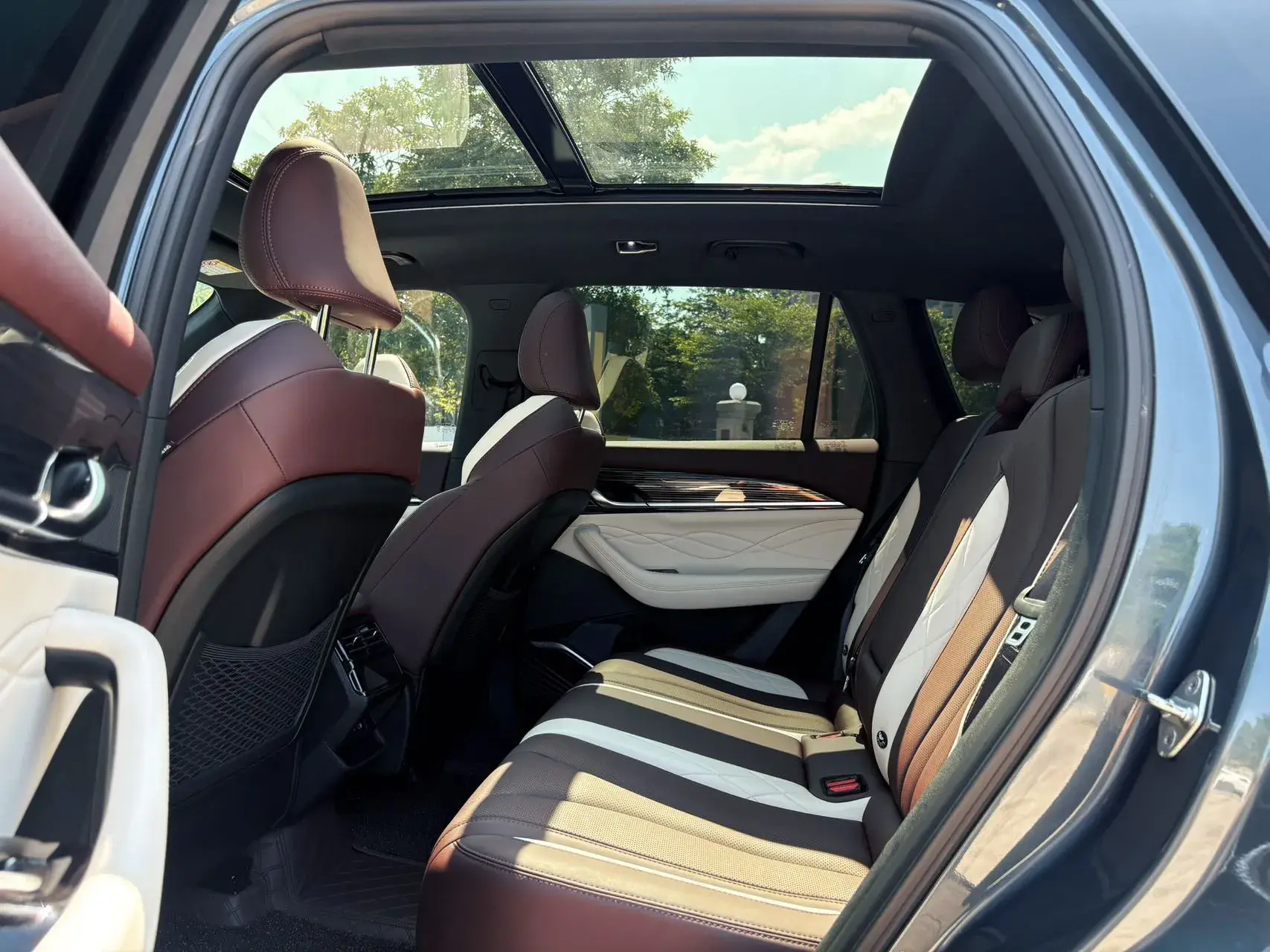 2021 GEELY MONJARO thumbnail 2