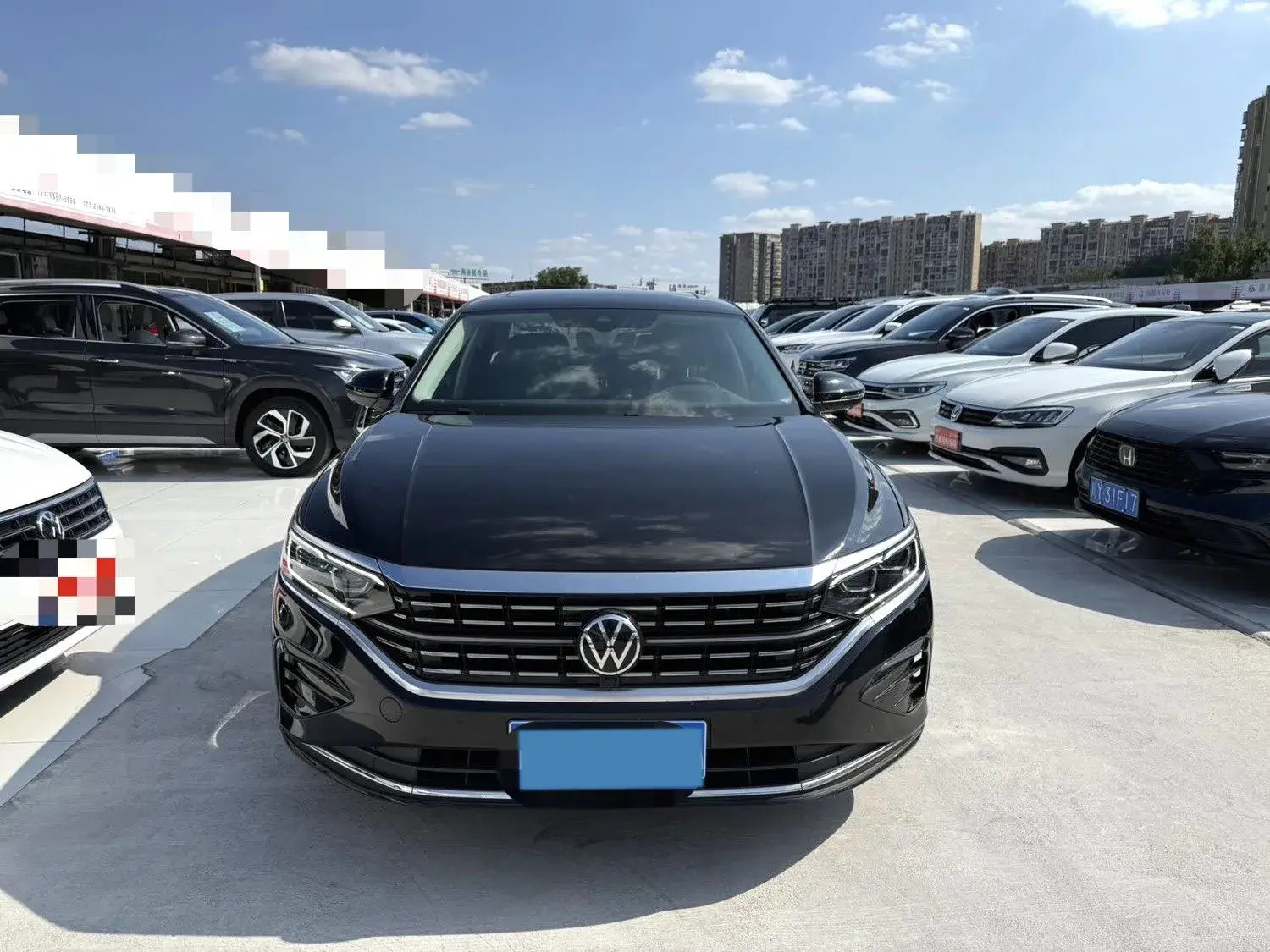 2022 VOLKSWAGEN PASSAT thumbnail 2