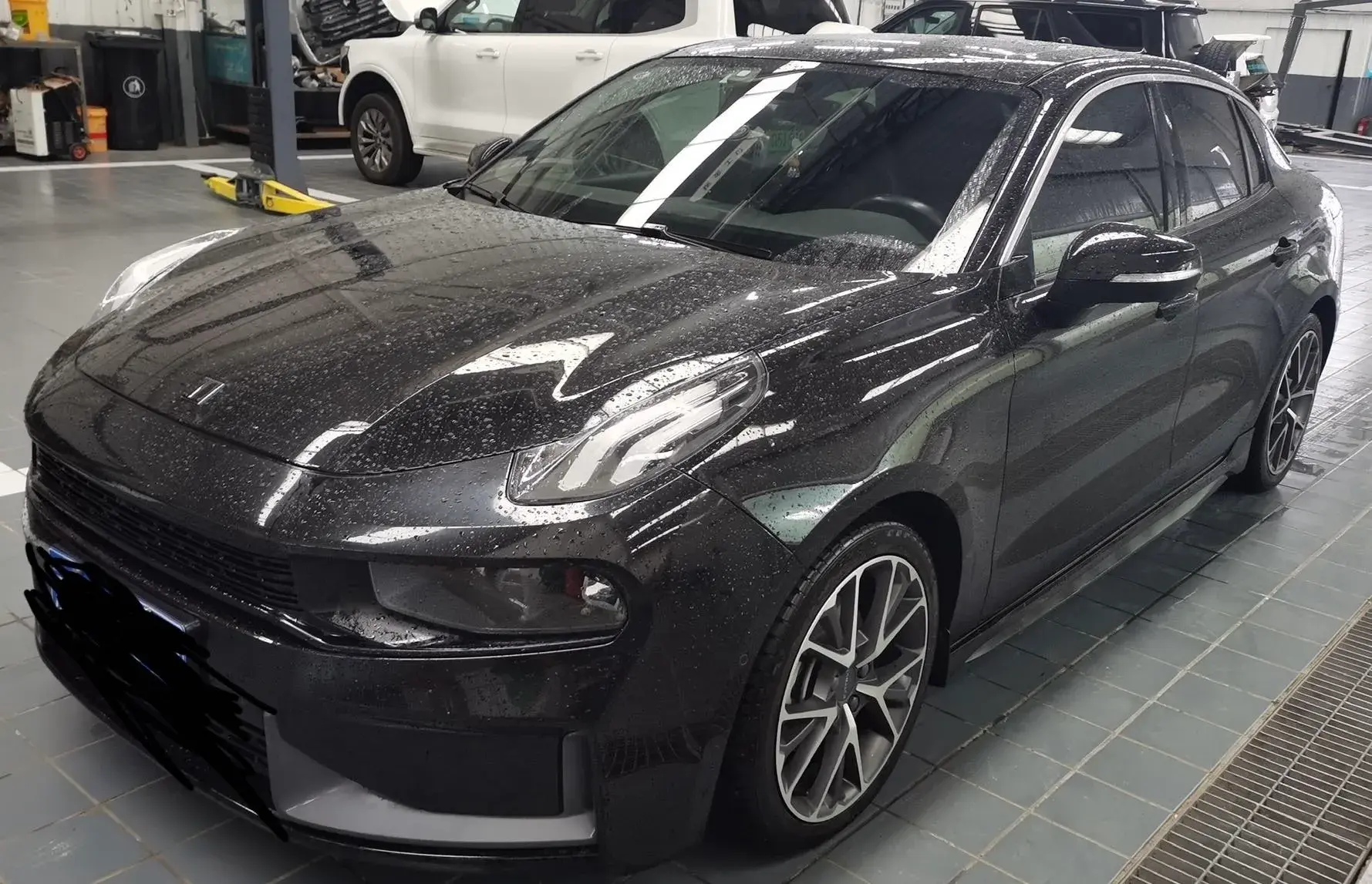 2022 LYNK&CO 03 view 1