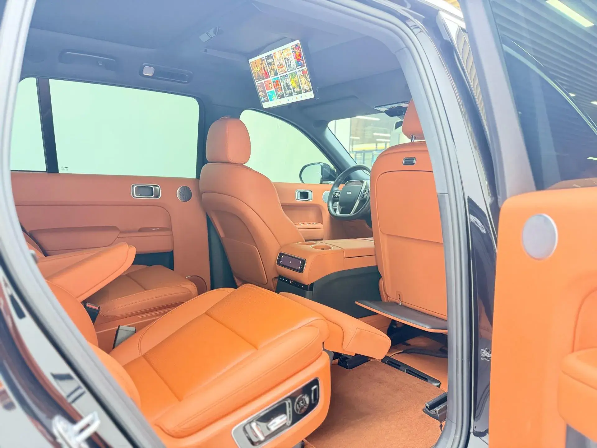 2024 LI L9 thumbnail 3