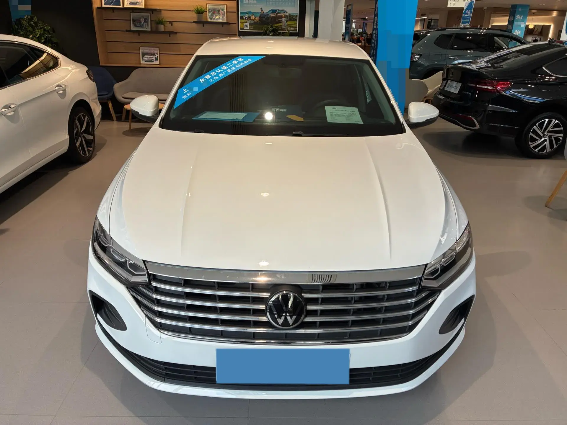 2023 VOLKSWAGEN LAVIDA thumbnail 3