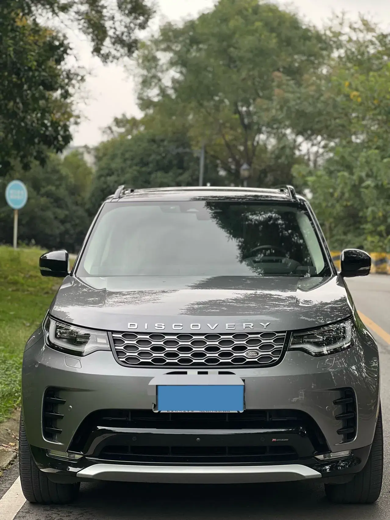 2023 LAND ROVER thumbnail 2