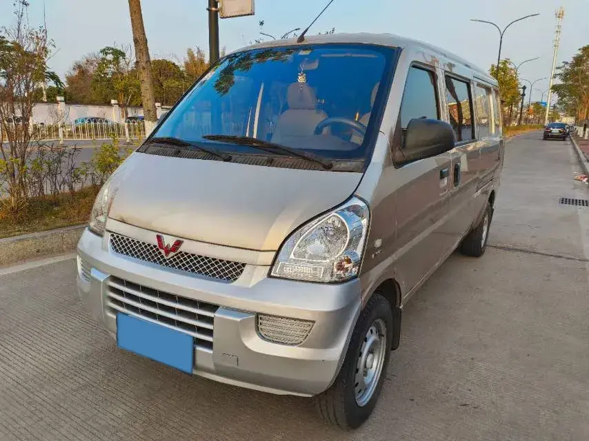 2012 WULING RONGGUANG view 1