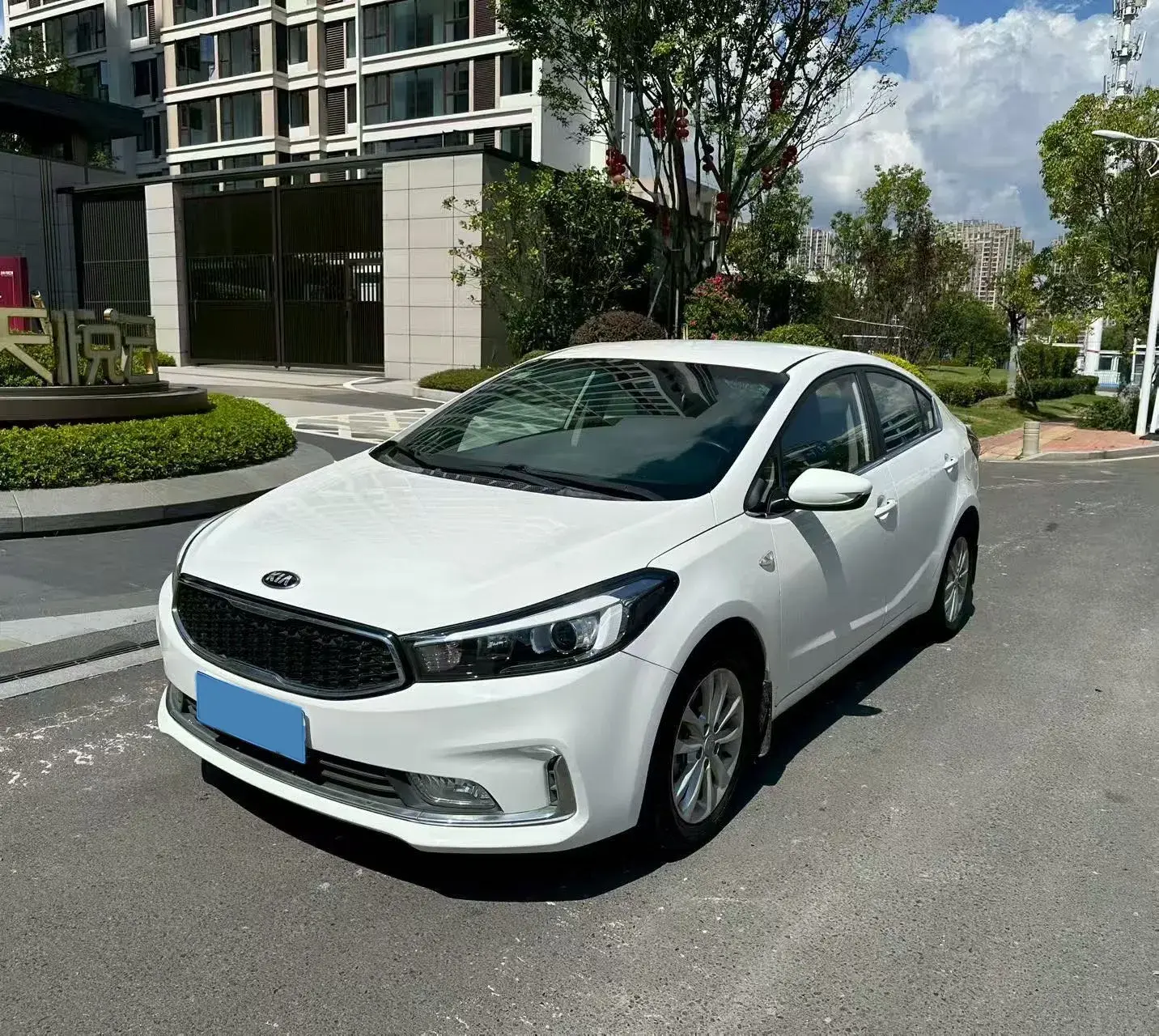 2017 KIA K3 view 1