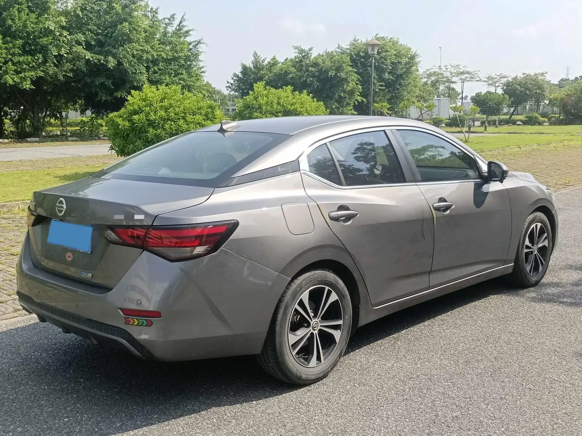 2020 NISSAN SYLPHY thumbnail 4