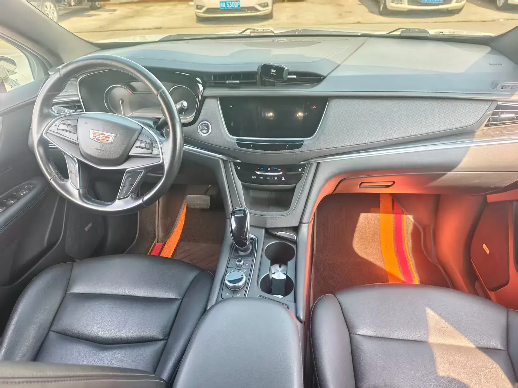 2021 CADILLAC XT5 thumbnail 3