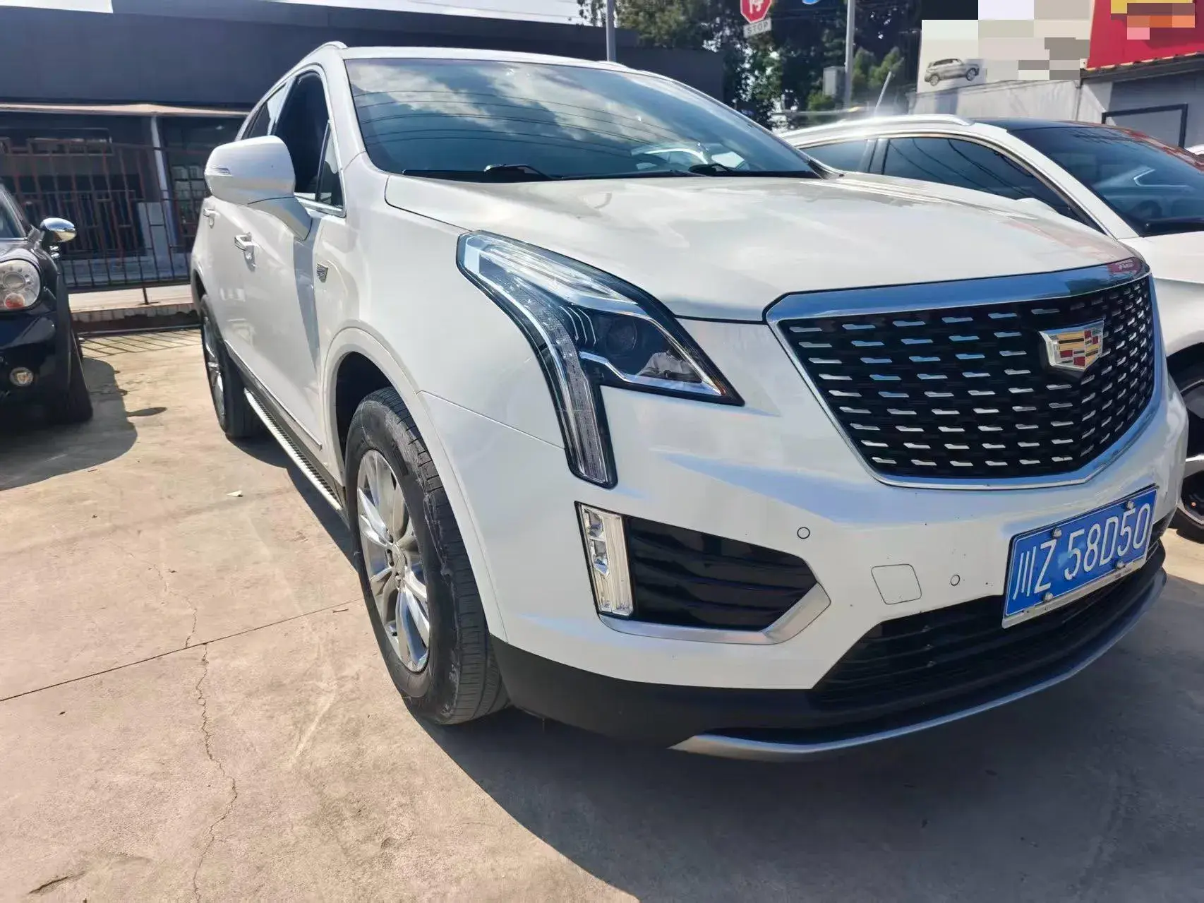 2021 CADILLAC XT5 thumbnail 2