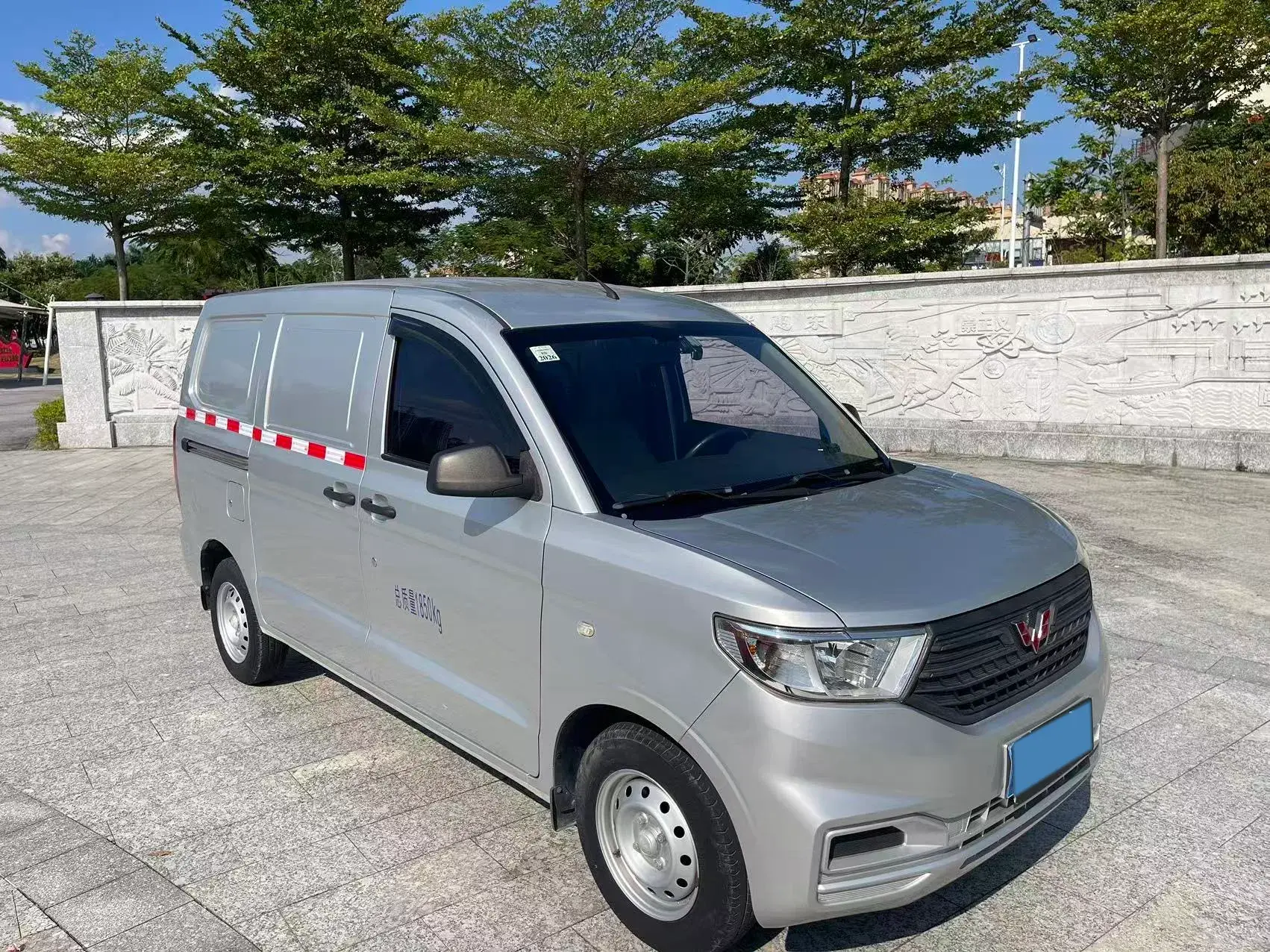 2019 WULING HONGGUANG thumbnail 3