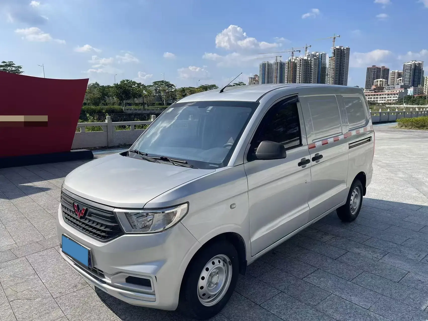 2019 WULING HONGGUANG view 1