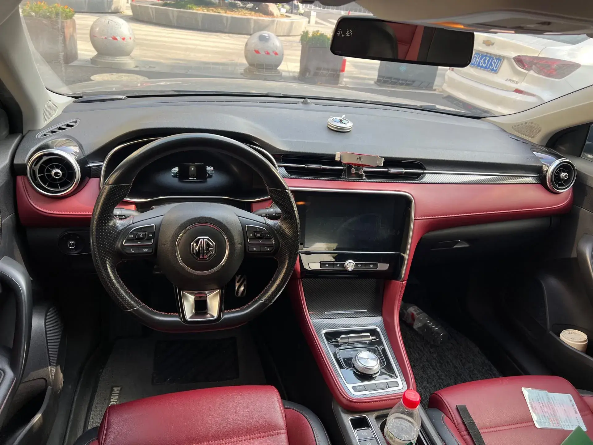 2019 MG 6 thumbnail 4