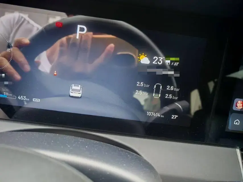 2021 LI ONE thumbnail 4