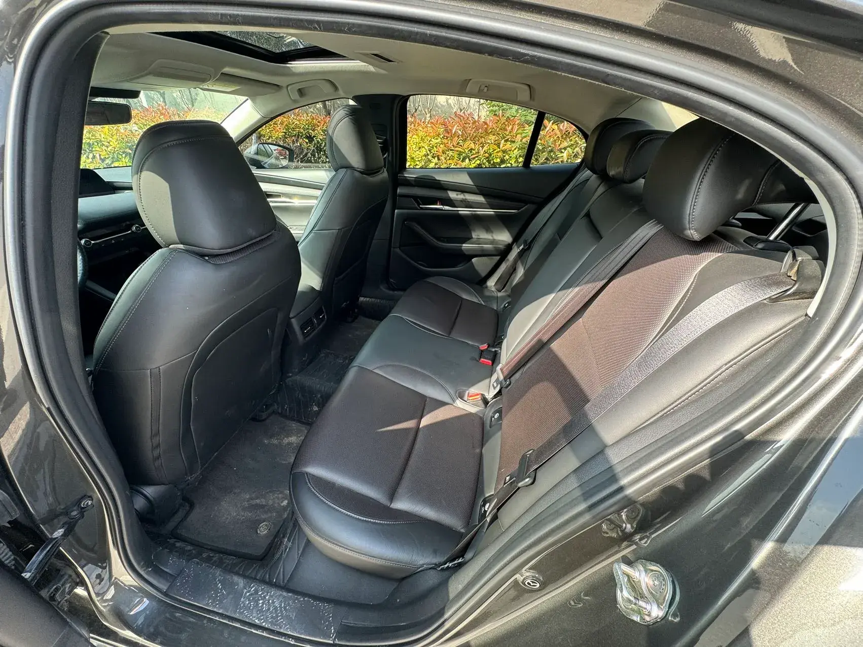 2020 MAZDA 3 thumbnail 4