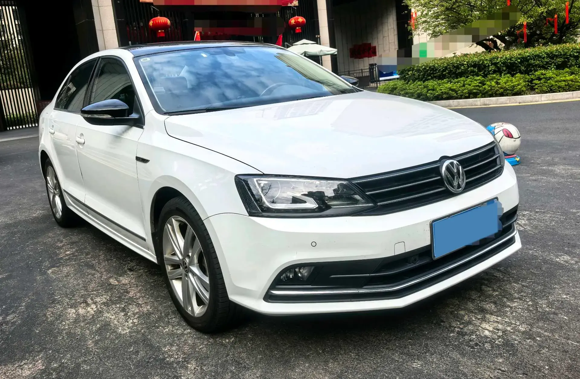 2018 VOLKSWAGEN SAGITAR thumbnail 2