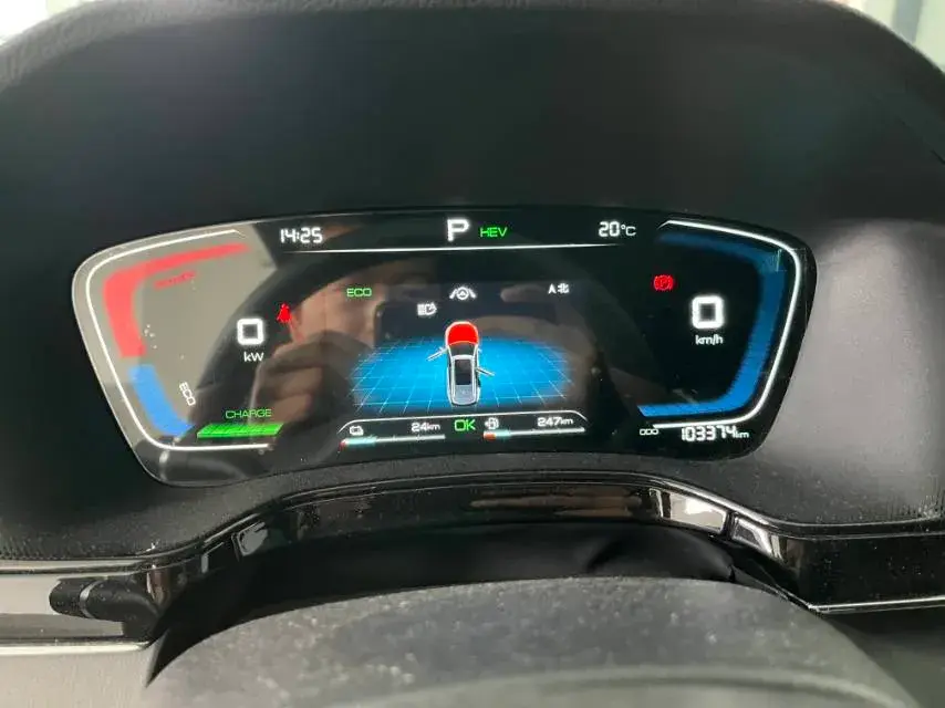 2021 BYD TANG thumbnail 4