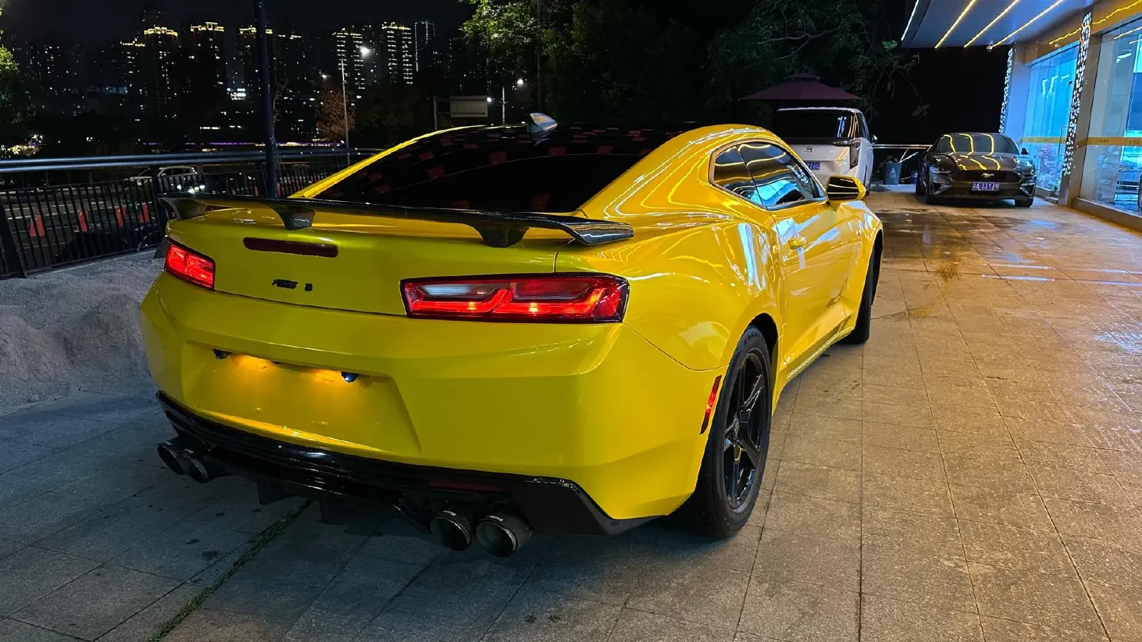 2016 Saleen Comaro 6.2L 450HP V8 6AT,autocango,china used car exporter,china ev exporter,chinese used car exporter,chinese used ev exporter