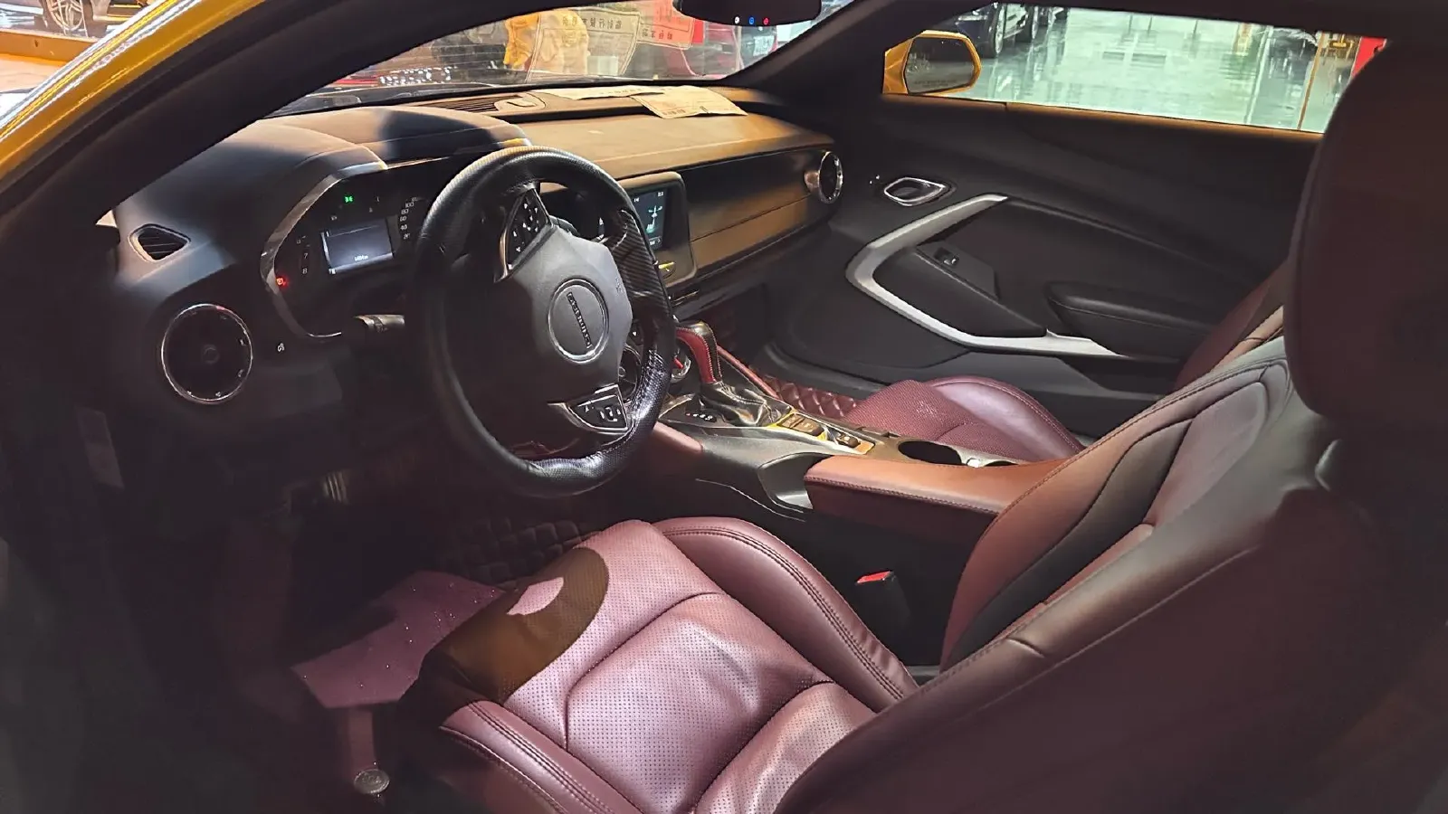 2016 Saleen Comaro 6.2L 450HP V8 6AT,autocango,china used car exporter,china ev exporter,chinese used car exporter,chinese used ev exporter