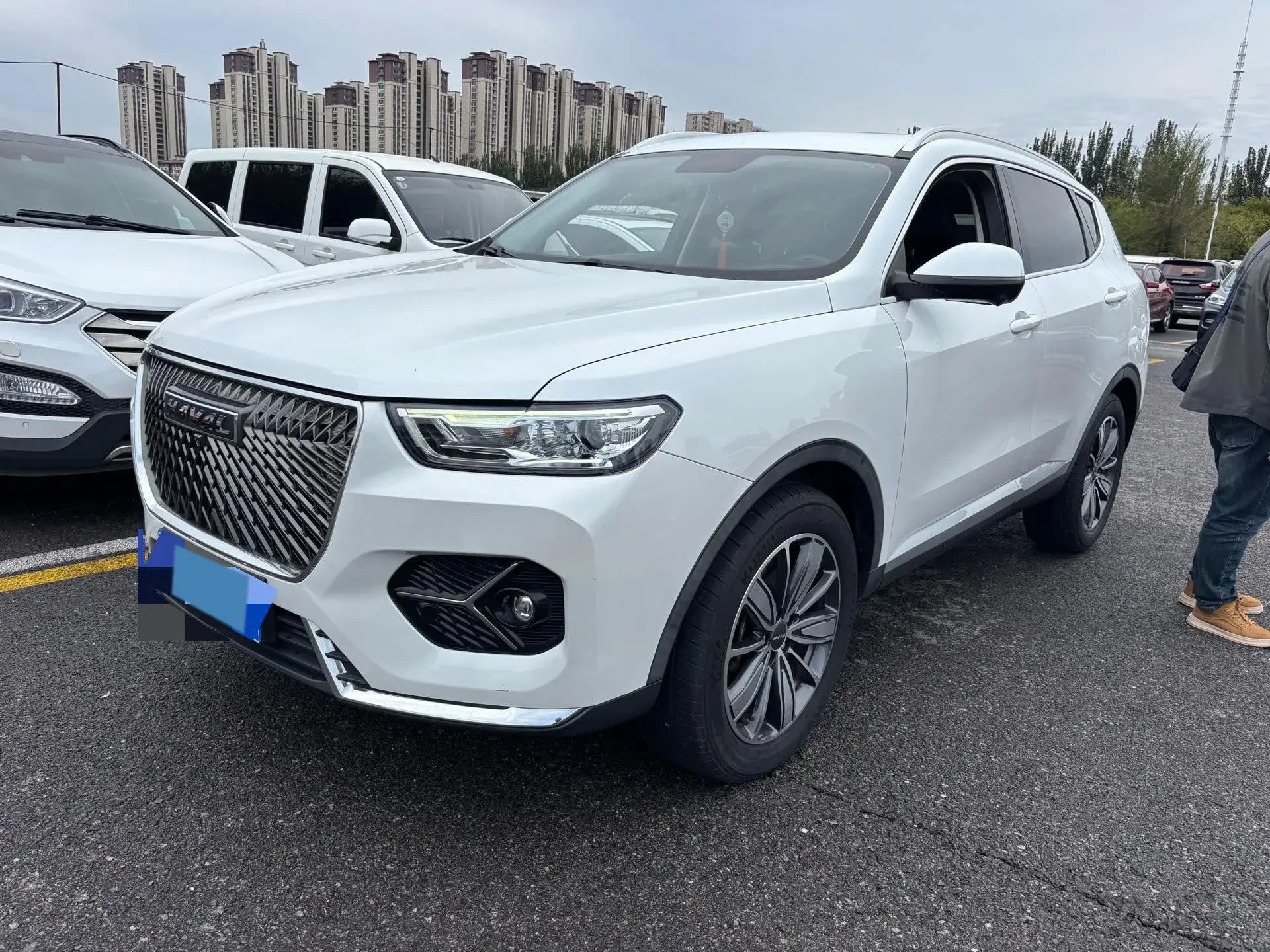 2021 HAVAL H6 view 1