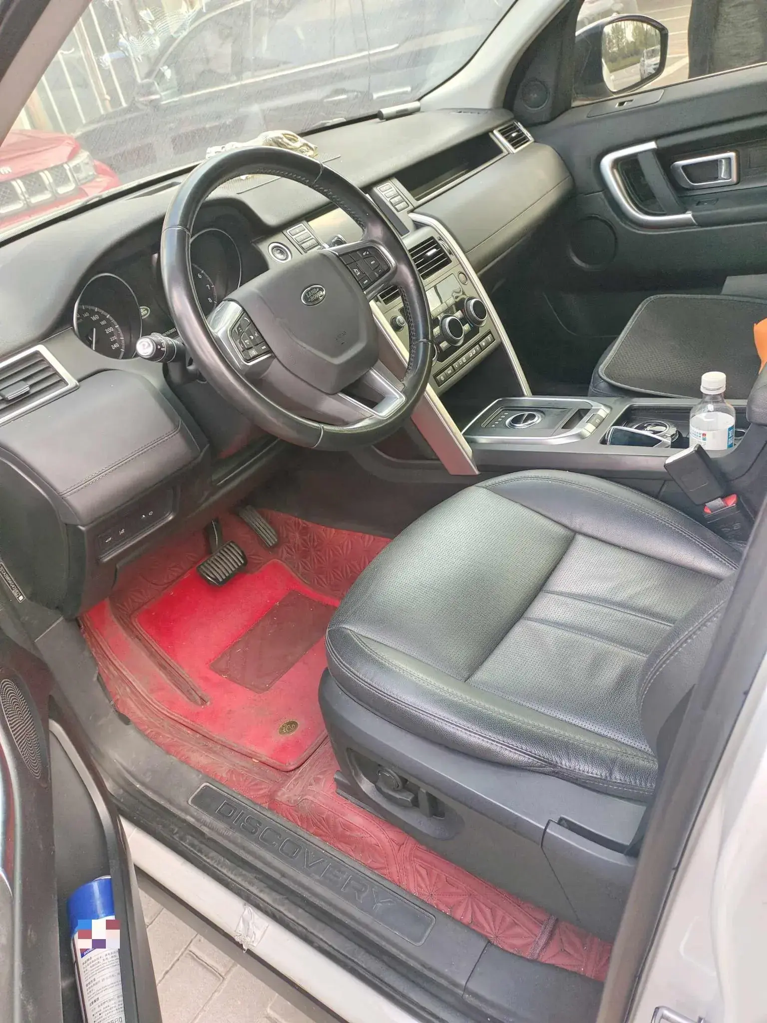 2019 LAND ROVER thumbnail 4