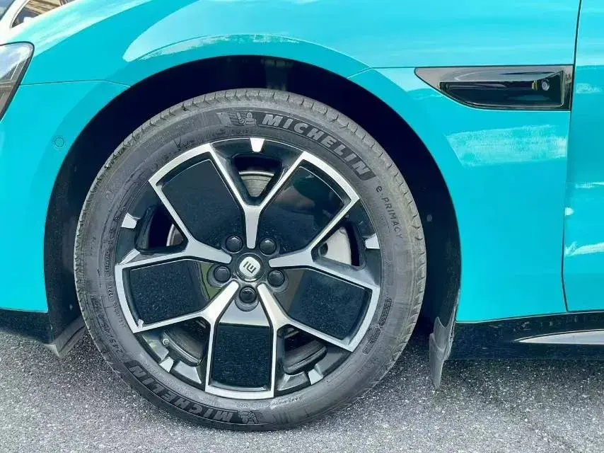 2024 MI SU7 thumbnail 3