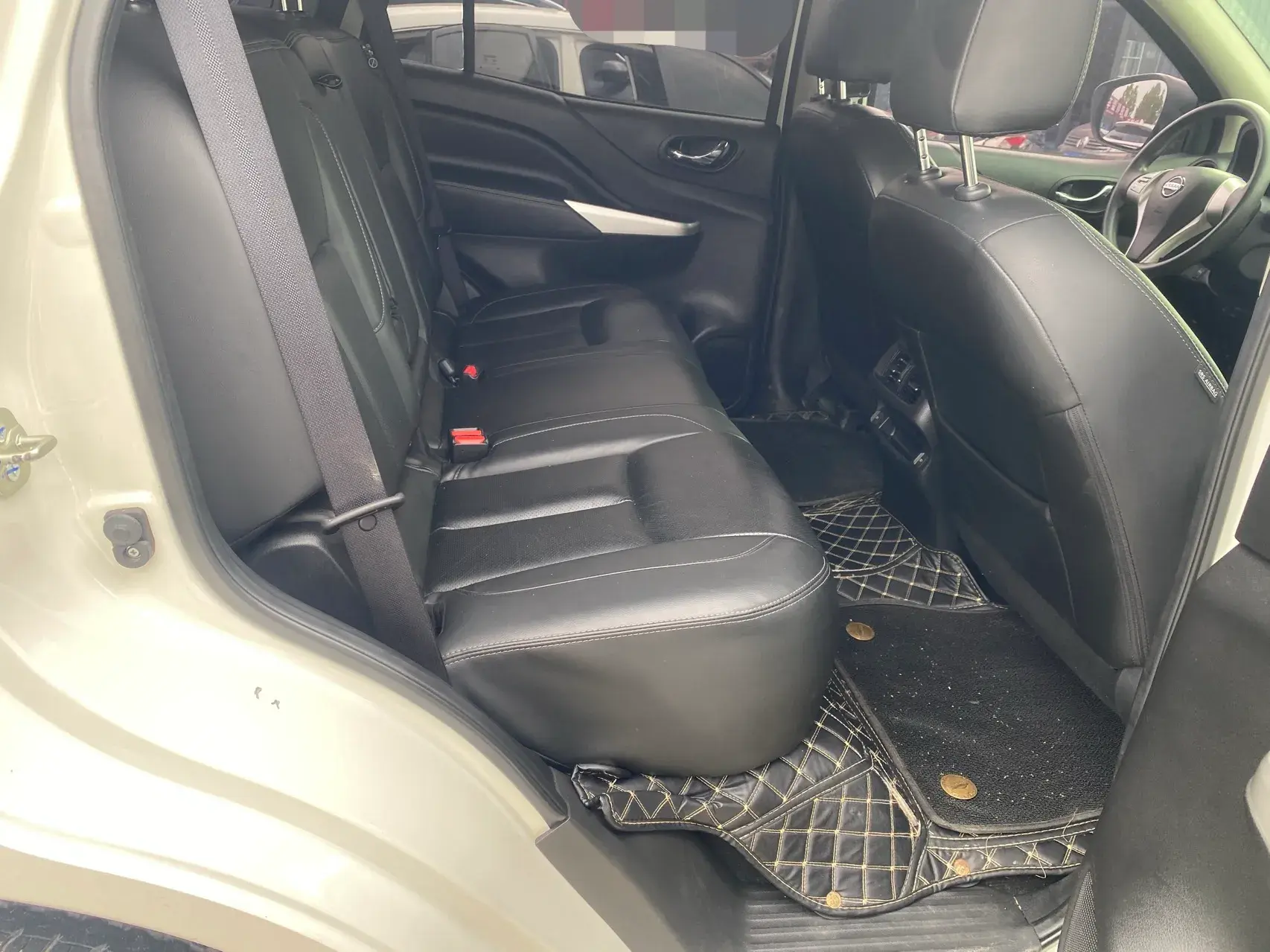 2020 NISSAN TERRA thumbnail 4