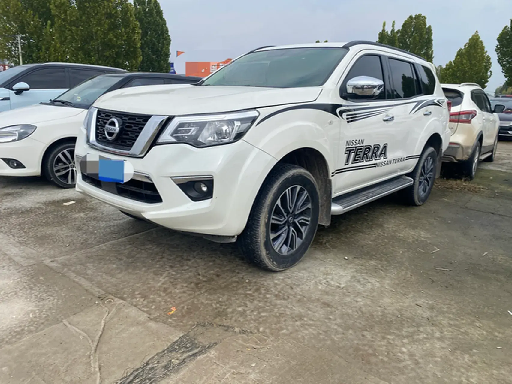 2020 NISSAN TERRA view 1