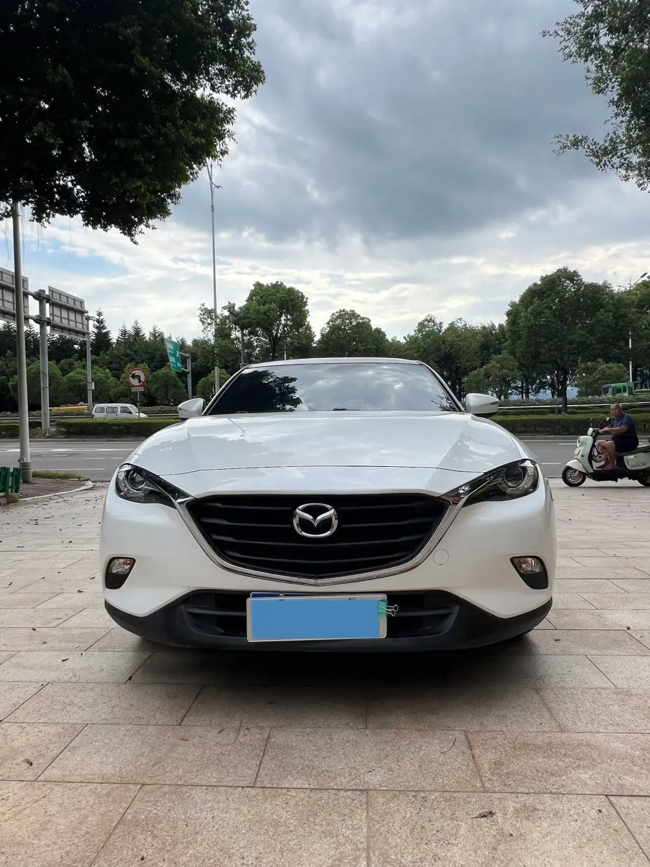 2018 MAZDA CX-4 thumbnail 4