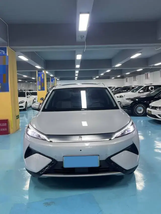 2025 BYD YUAN thumbnail 2