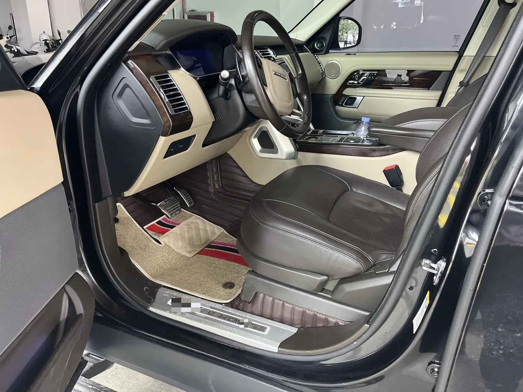 2021 LAND ROVER thumbnail 2