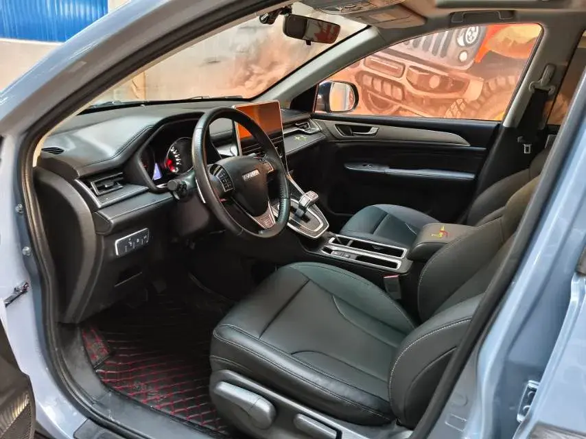 2021 HAVAL M6 thumbnail 4