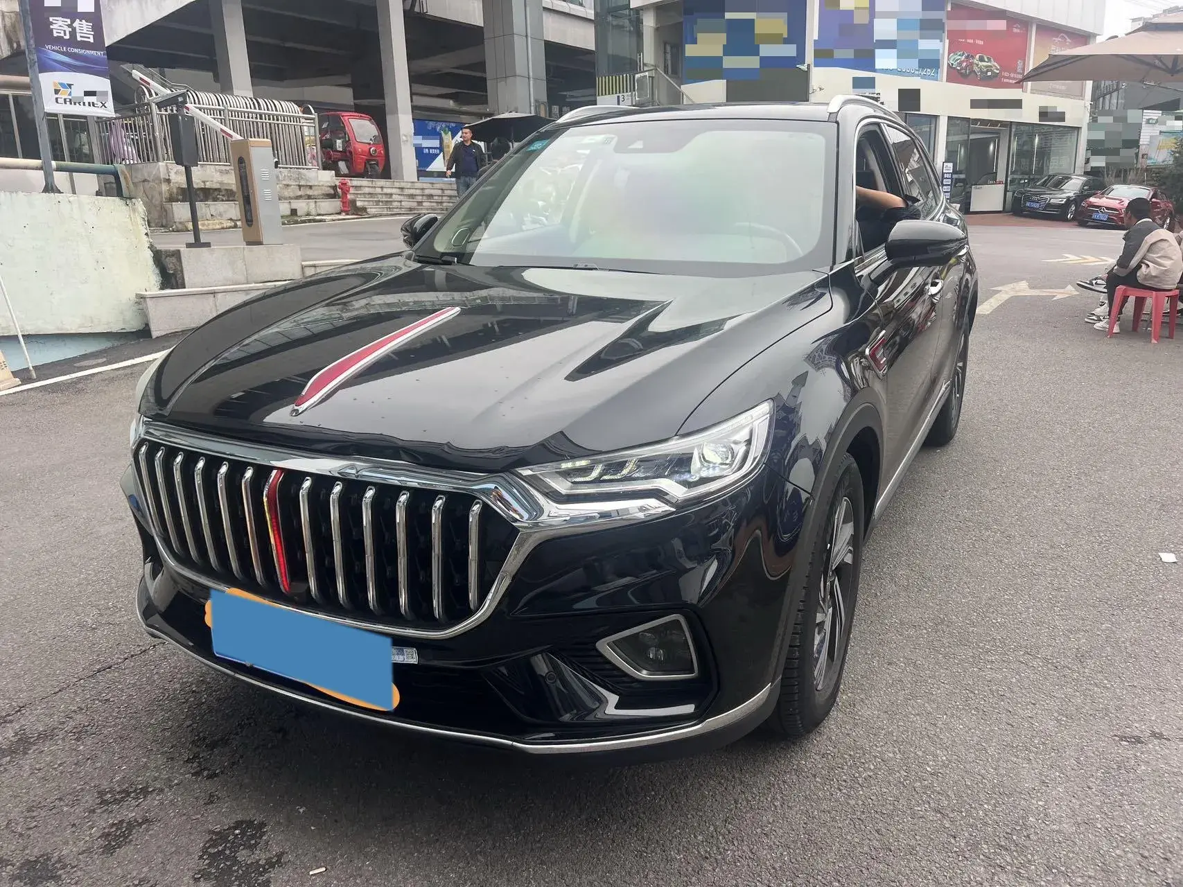 2022 HONGQI HS5 view 1