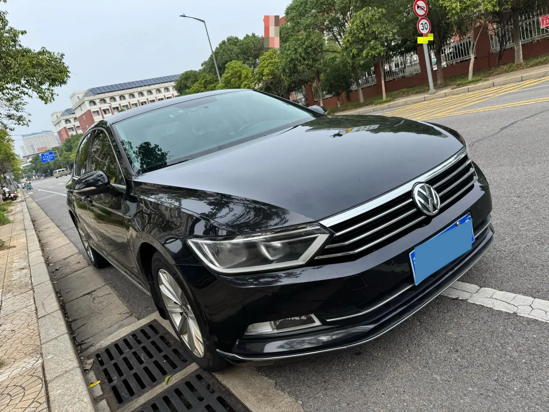 2019 VOLKSWAGEN MAGOTAN thumbnail 3