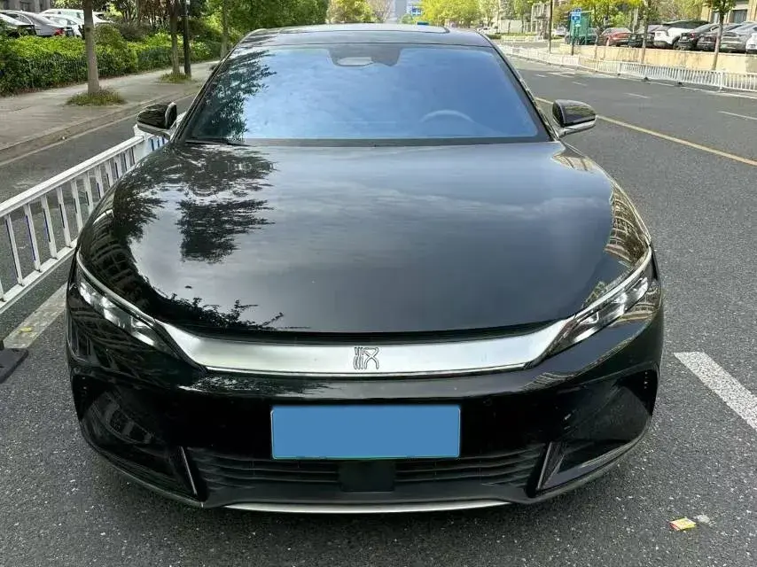 2024 BYD HAN thumbnail 2