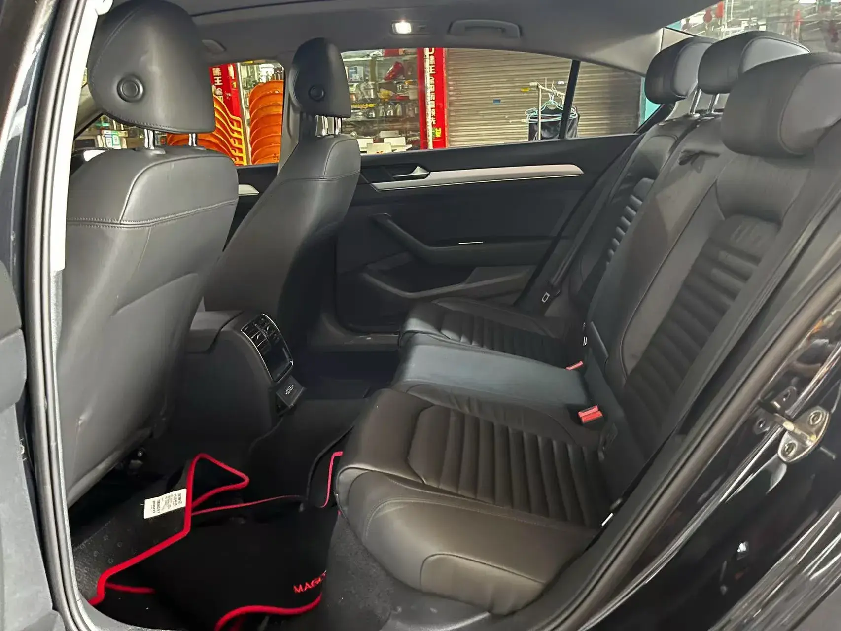 2019 VOLKSWAGEN MAGOTAN thumbnail 4