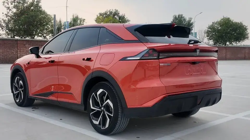 2024 DEEPAL S07 thumbnail 4