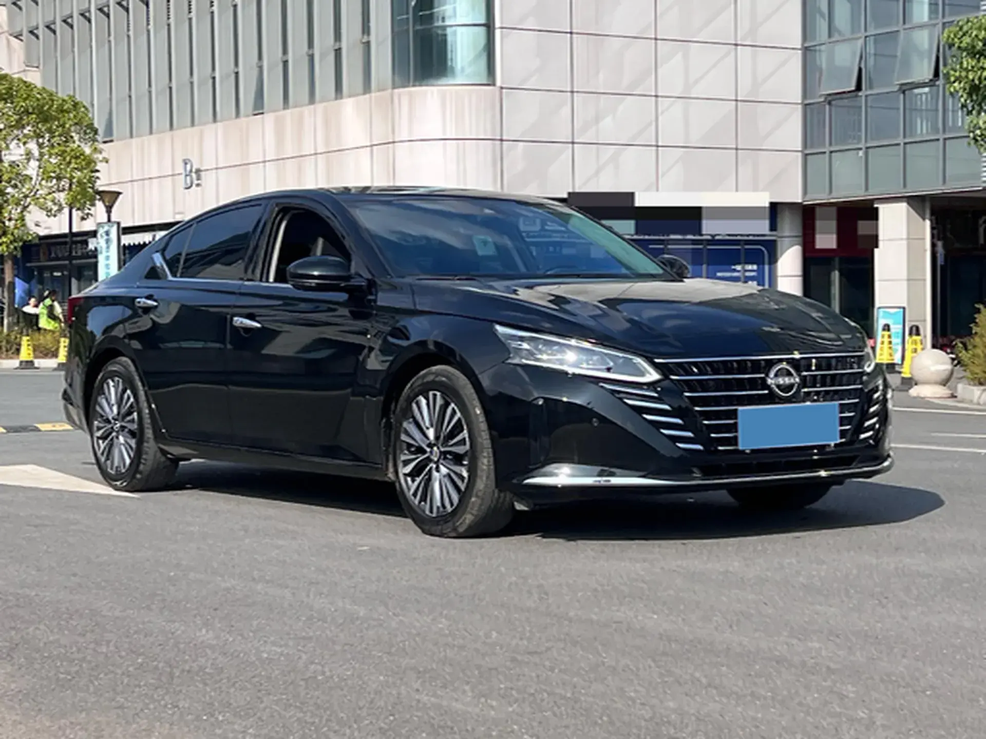 2022 NISSAN TEANA thumbnail 3