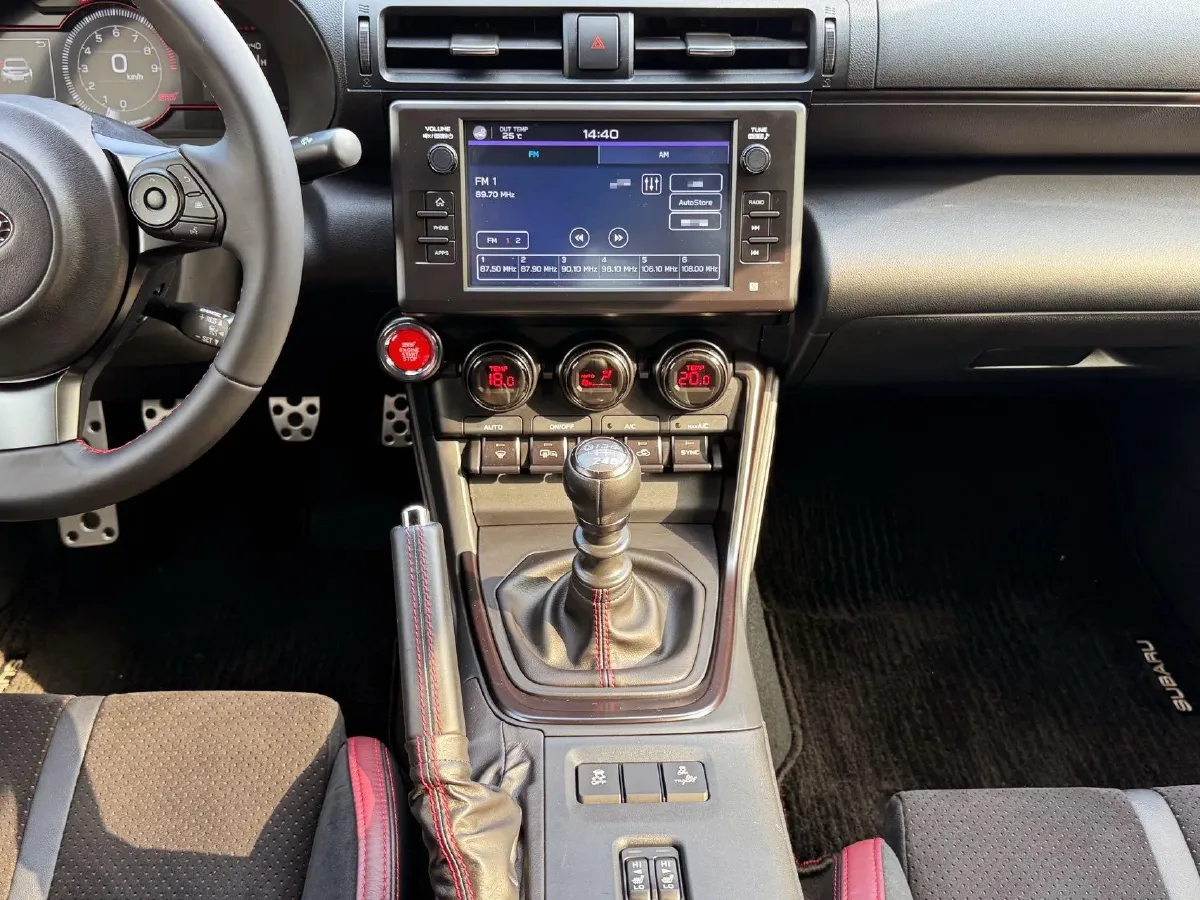 2024 Subaru WRX 2.4T 275HP H4 6MT,autocango,china used car exporter,china ev exporter,chinese used car exporter,chinese used ev exporter