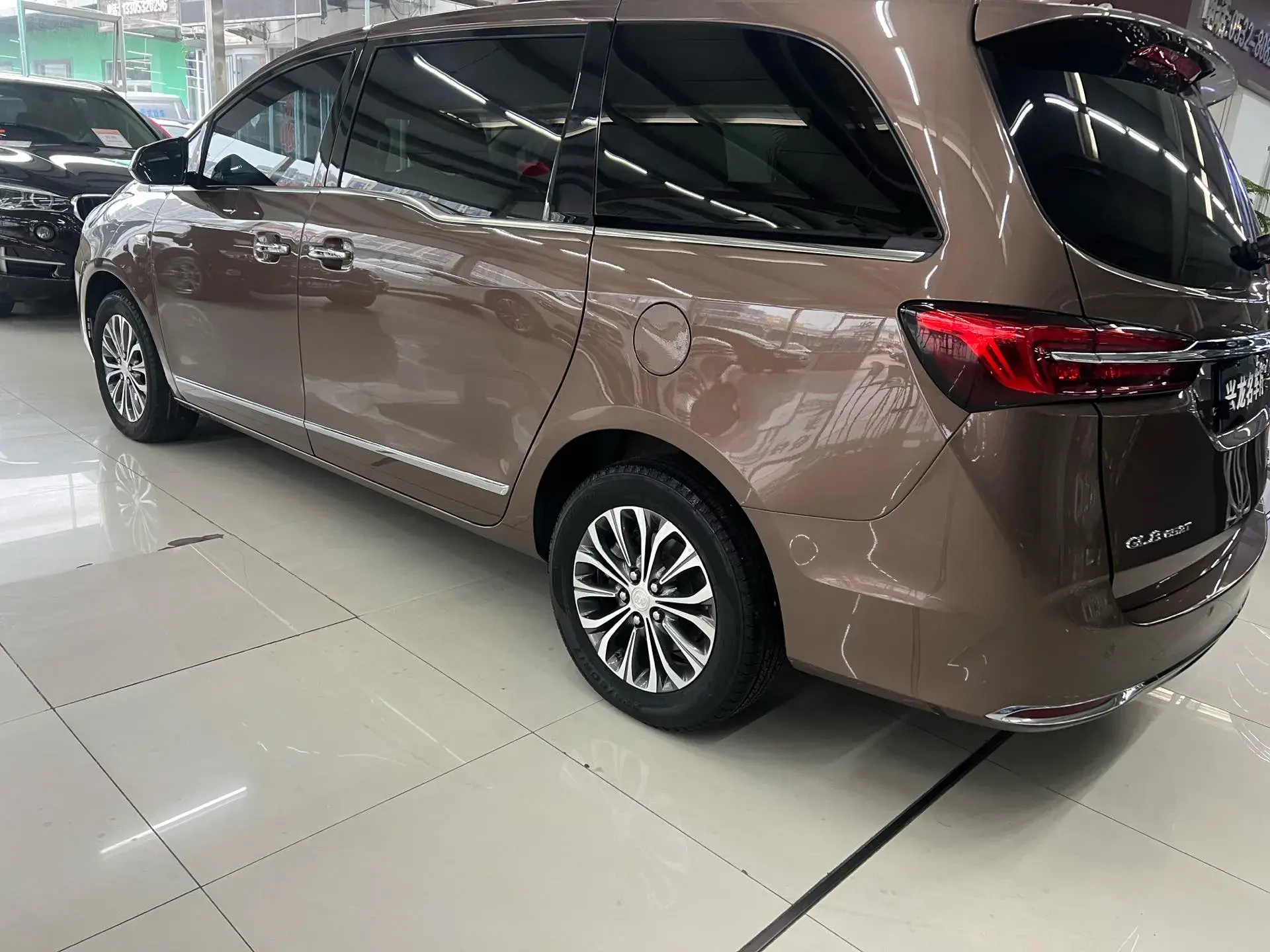 2022 BUICK GL8 thumbnail 2