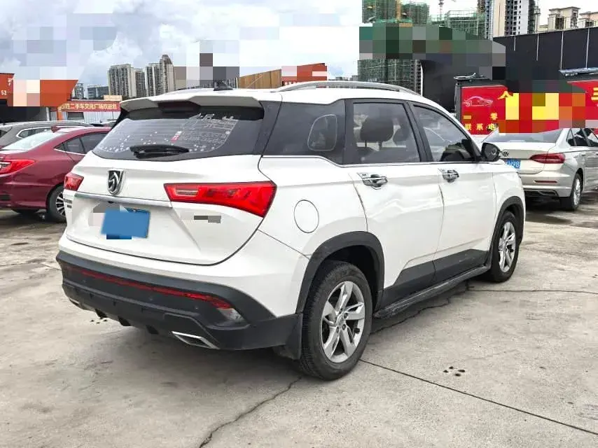 2019 BAOJUN 530 thumbnail 4