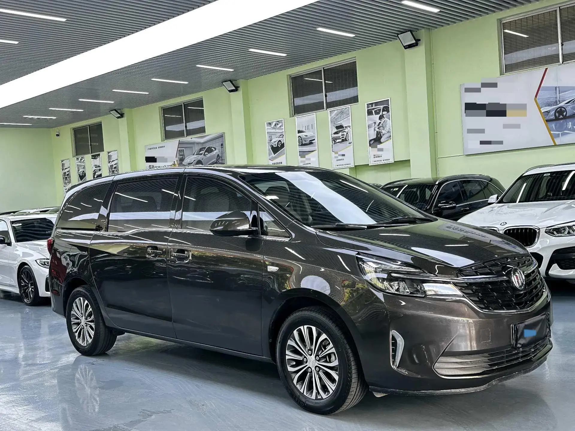 2021 BUICK GL8 thumbnail 3