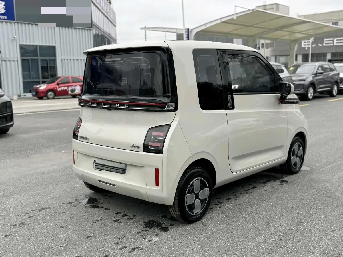 2023 WuLing Air ev BEV 28.4KWH,autocango,china used car exporter,china ev exporter,chinese used car exporter,chinese used ev exporter