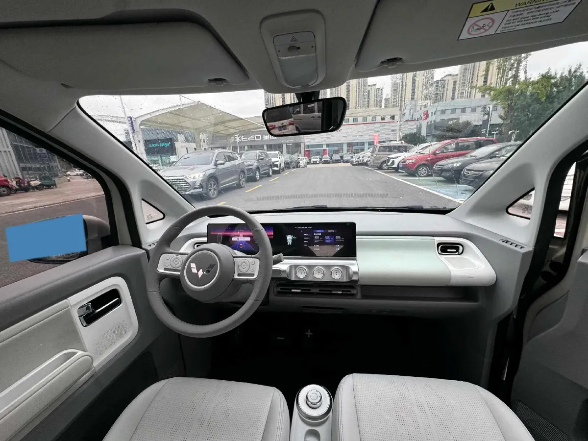 2023 WuLing Air ev BEV 28.4KWH,autocango,china used car exporter,china ev exporter,chinese used car exporter,chinese used ev exporter