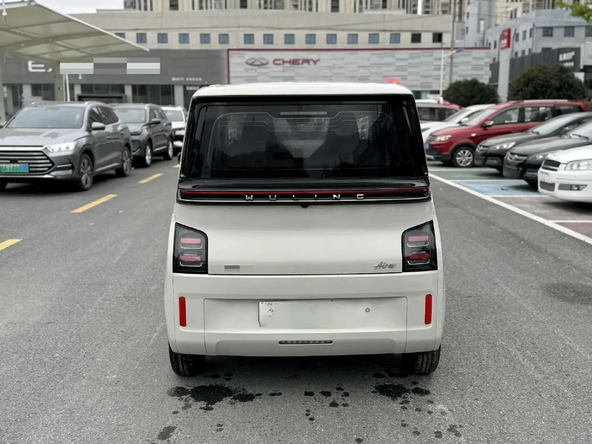 2023 WuLing Air ev BEV 28.4KWH,autocango,china used car exporter,china ev exporter,chinese used car exporter,chinese used ev exporter