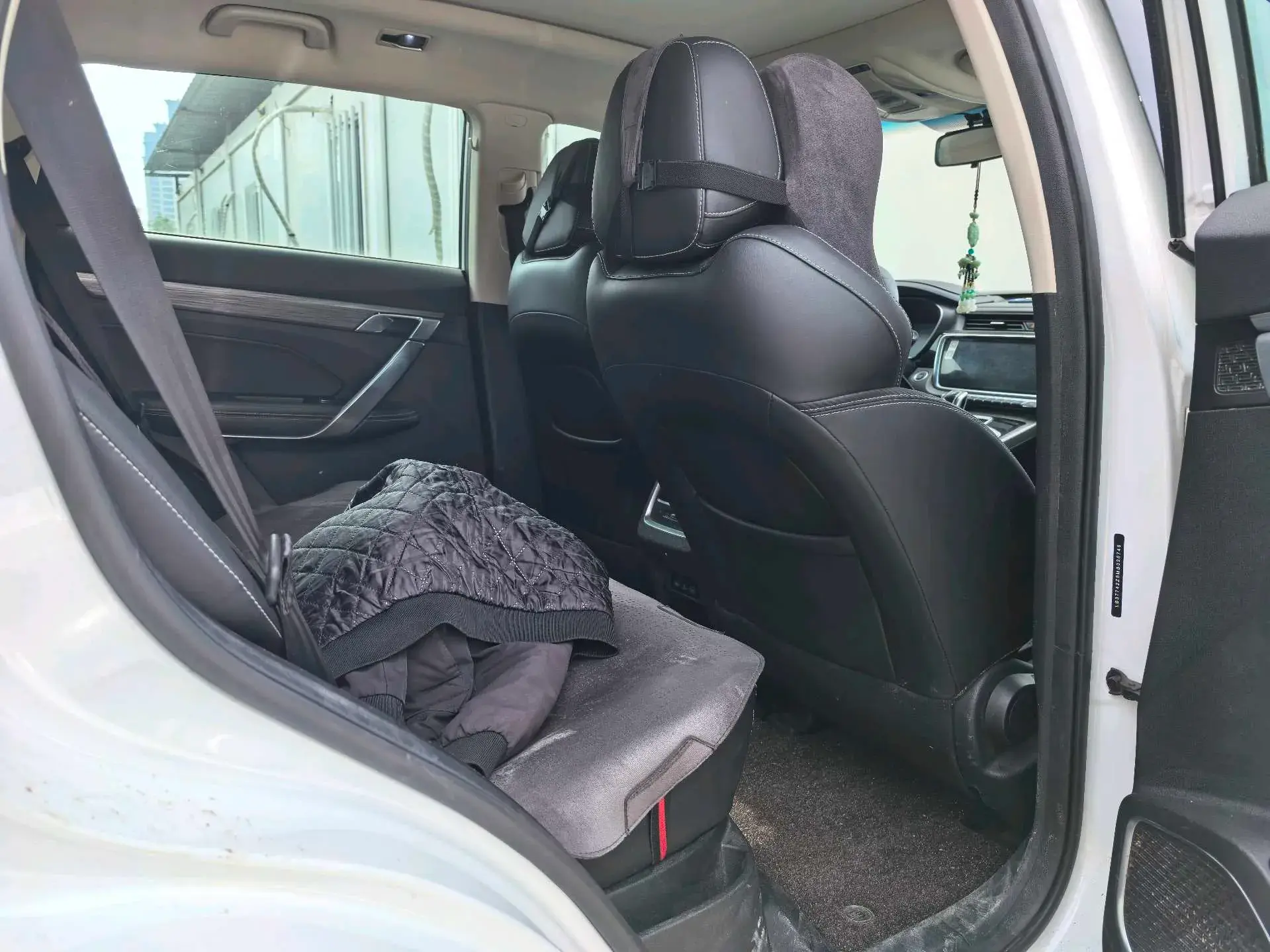 2020 GEELY AZKARRA thumbnail 4