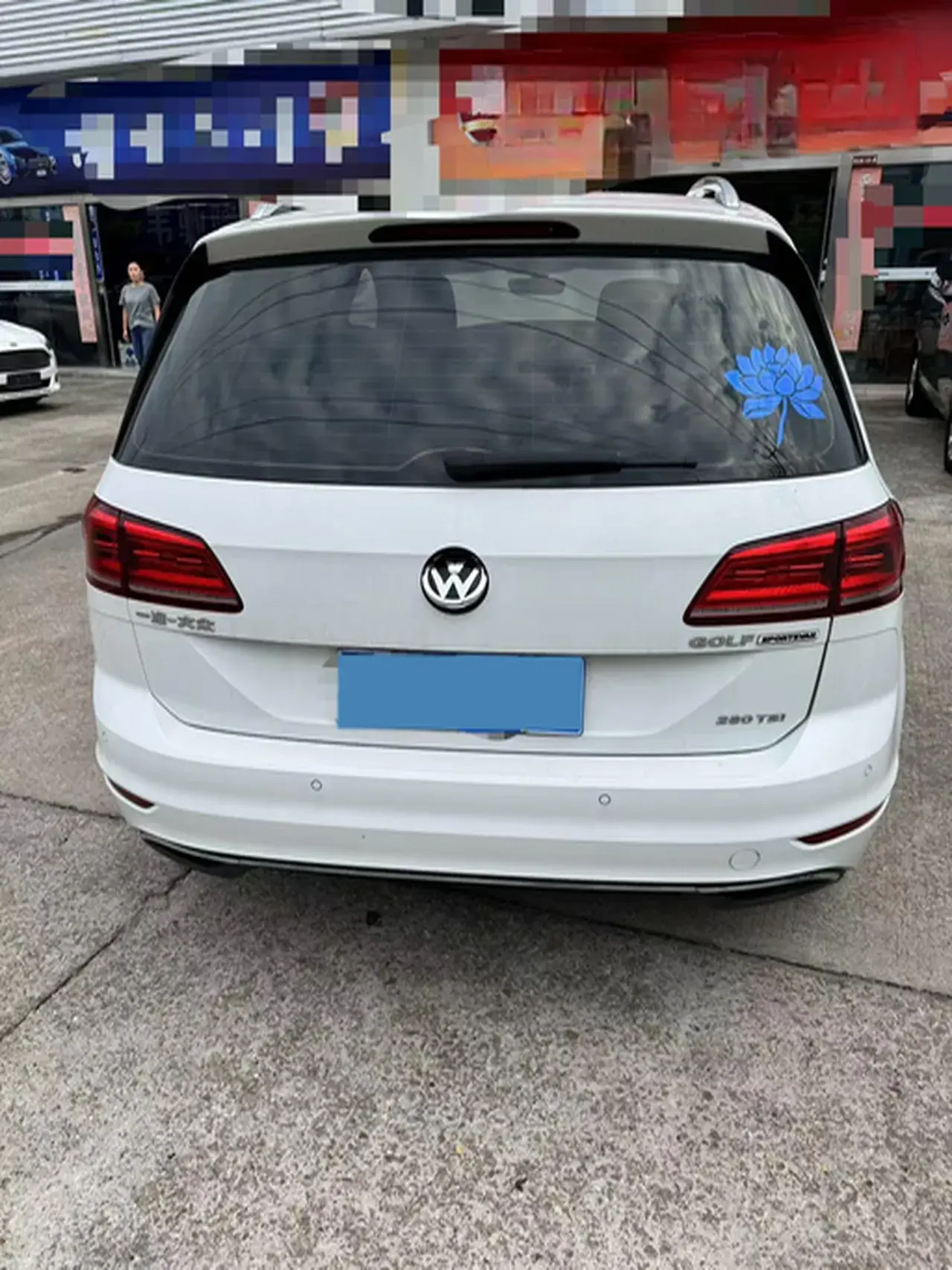 2018 VOLKSWAGEN GOLF thumbnail 2