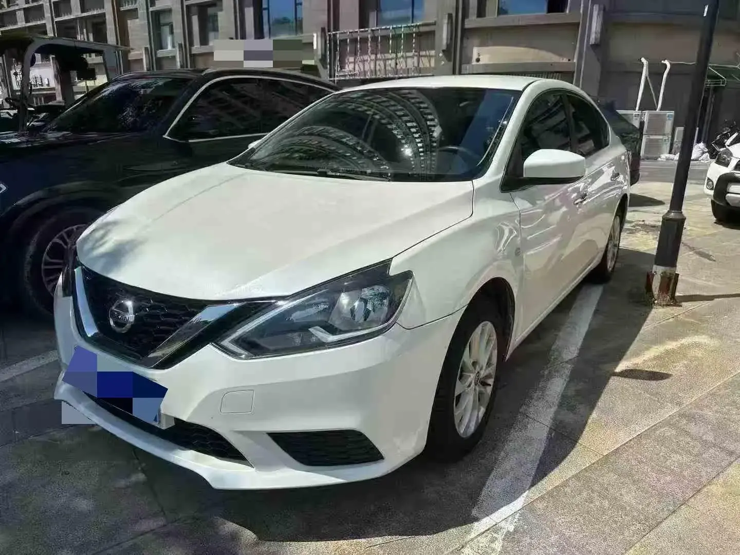 2022 NISSAN SYLPHY view 1