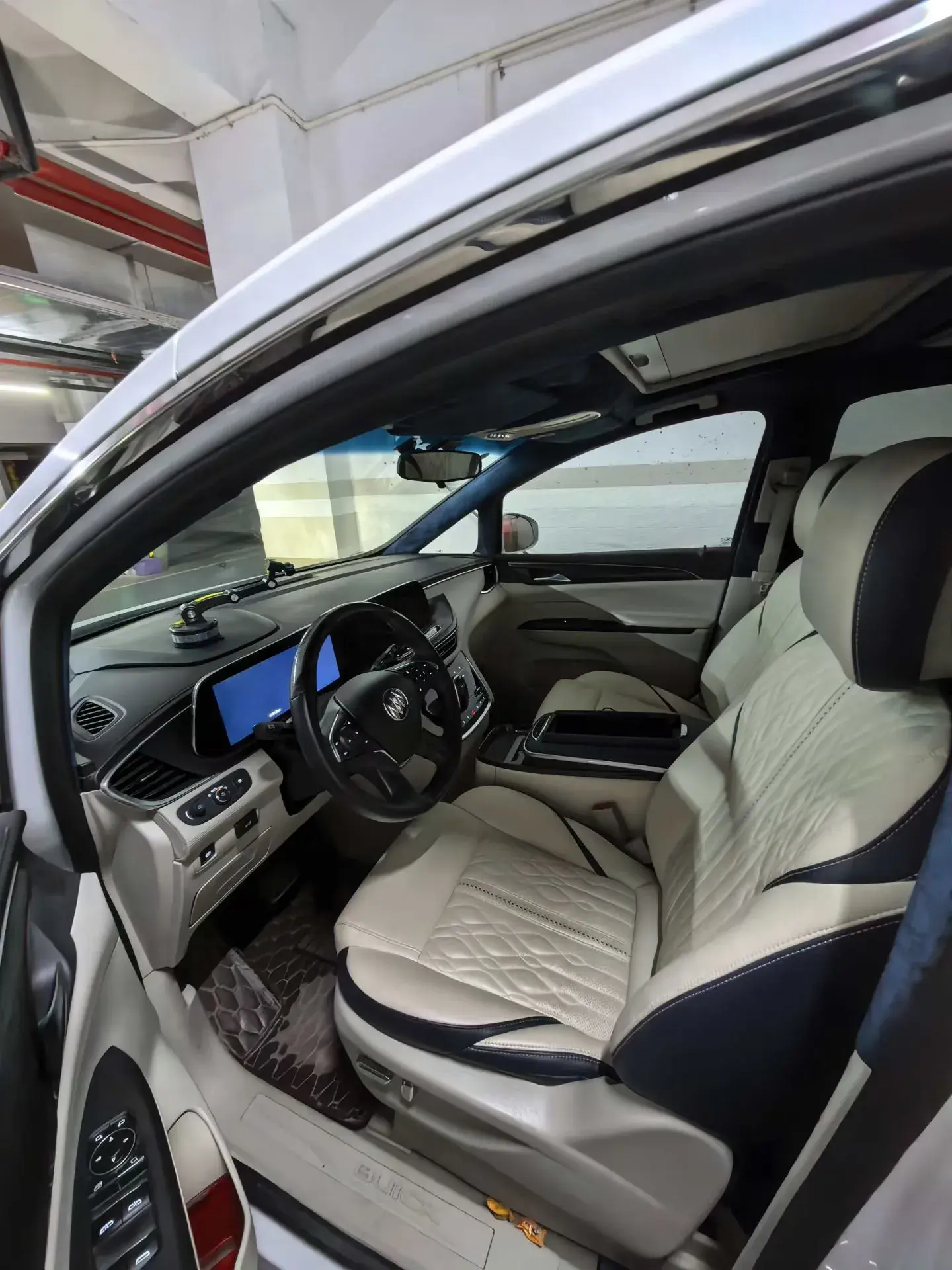 2020 BUICK GL8 thumbnail 3