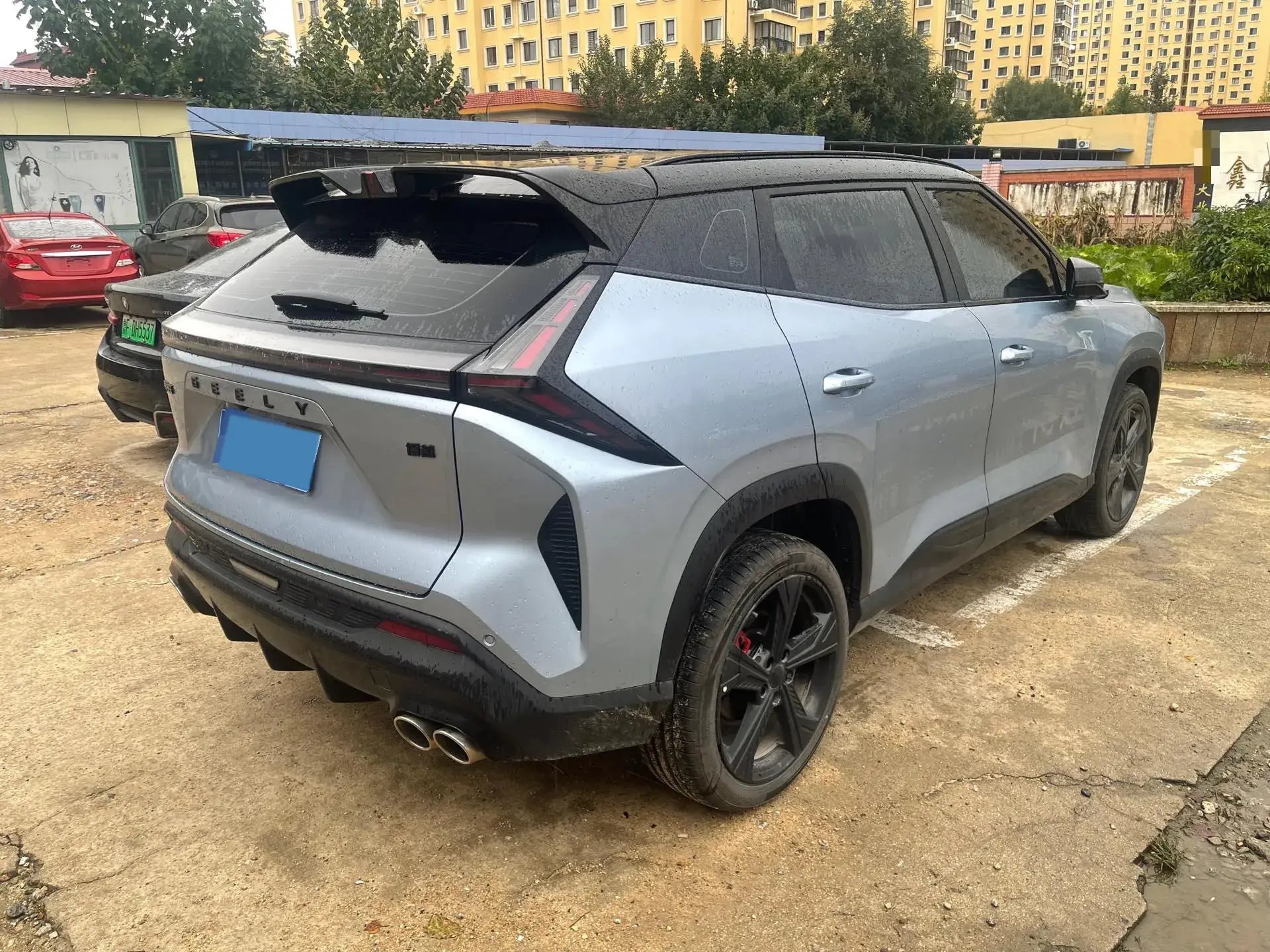 2023 GEELY AZKARRA thumbnail 4