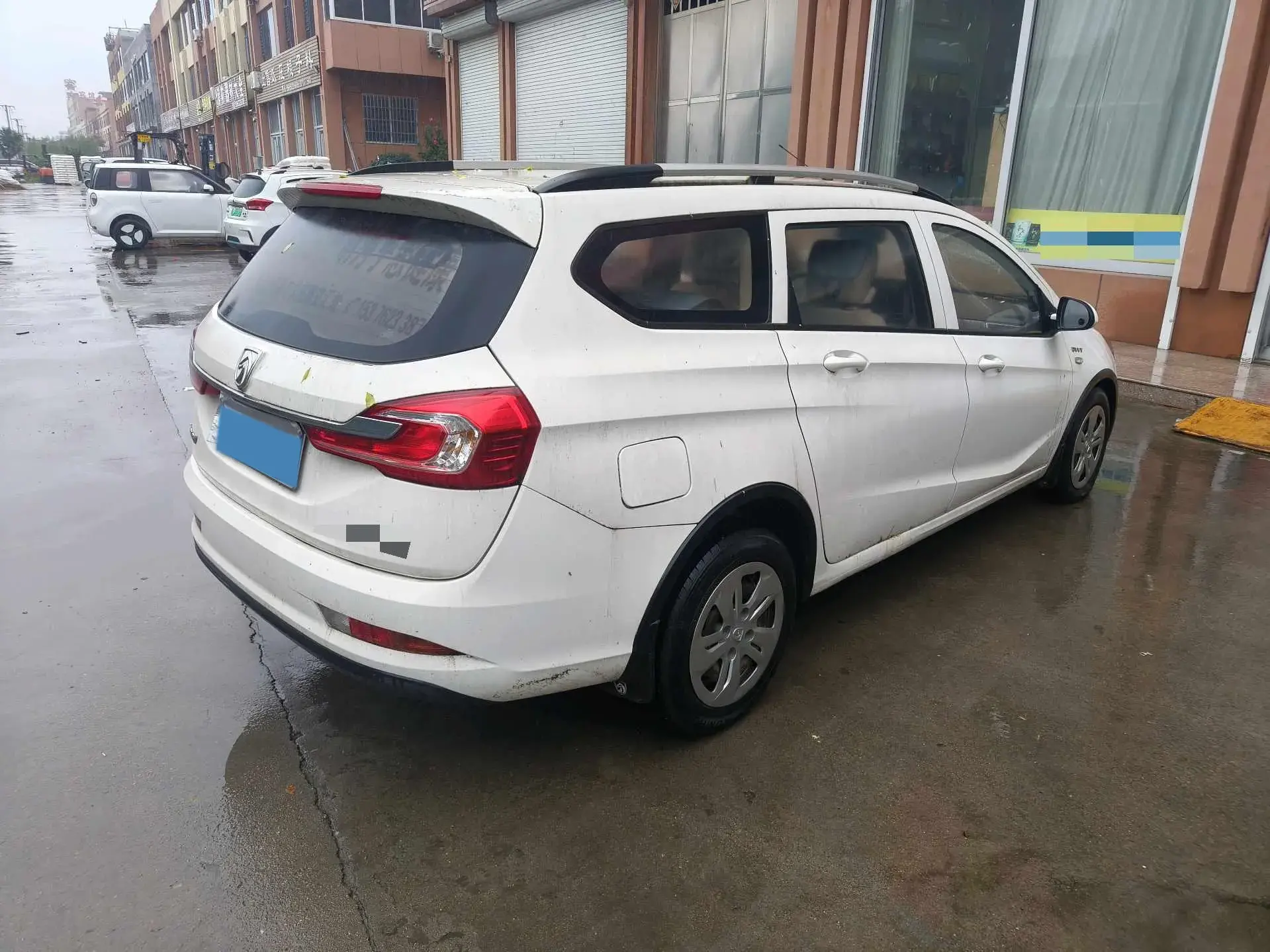 2017 BAOJUN 310W thumbnail 4