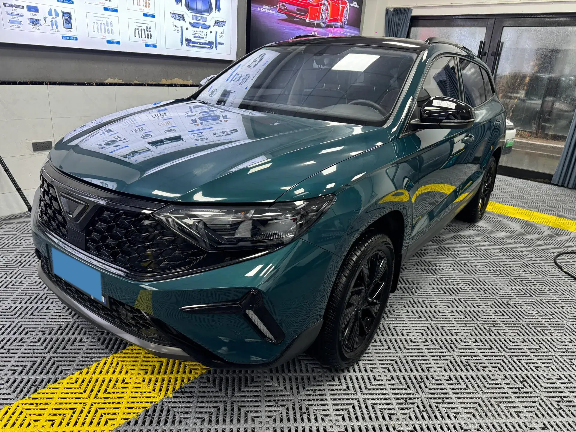 2022 JETTA VS7 view 1